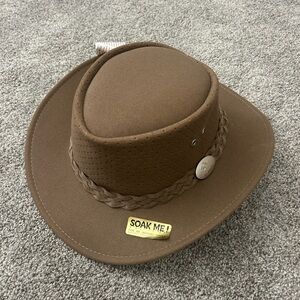 Brown Aussie Chiller Hat with Braided Band